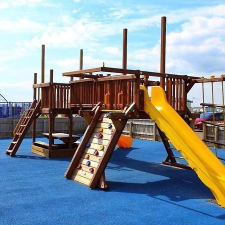 Palm Grove 48 Apartman Chapel Saint Leonards Kültér fotó