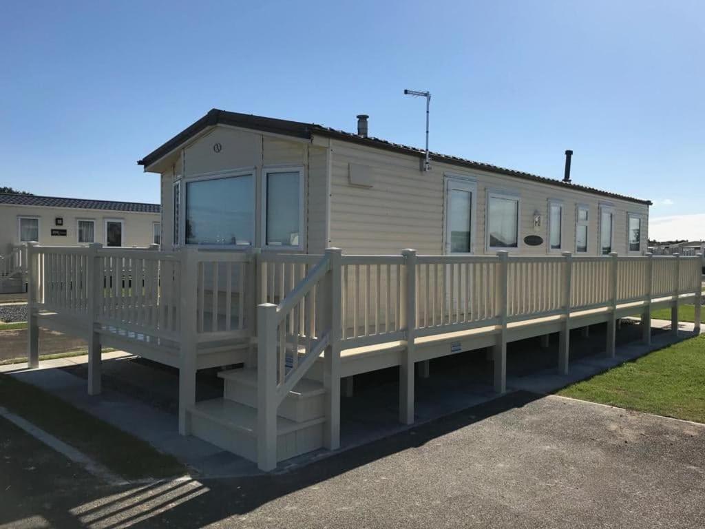 Palm Grove 48 Apartman Chapel Saint Leonards Kültér fotó