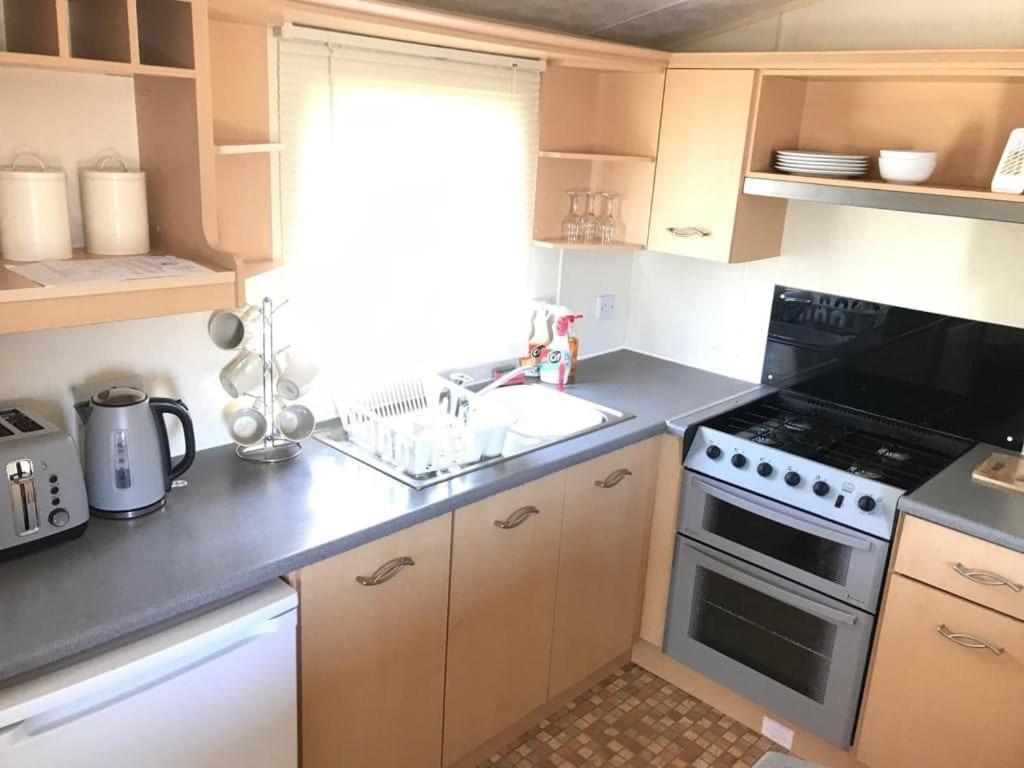 Palm Grove 48 Apartman Chapel Saint Leonards Kültér fotó